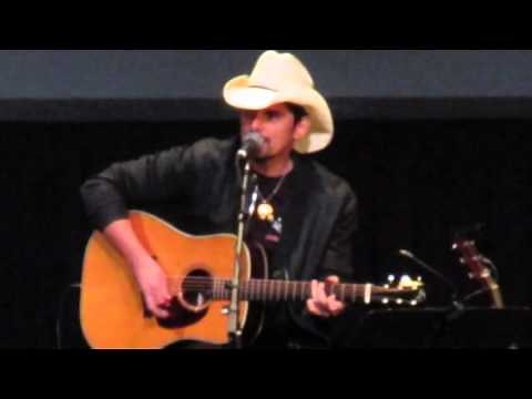 Brad Paisley - The Cigar Song (All For The Hall NYC)