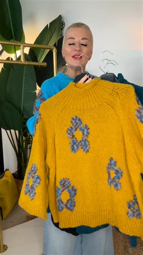 54K views · 450 reactions | The start of Newness for tonight’s live at 7pm!!  | What.LeilaLoves | Facebook