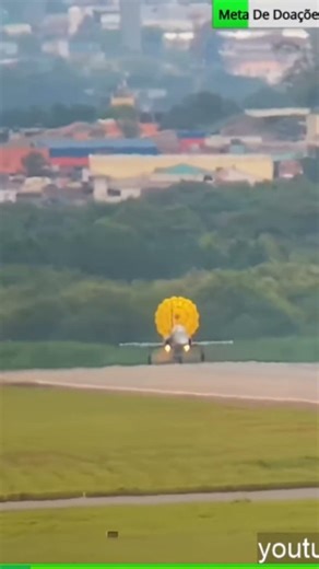 F5 landing with parachute