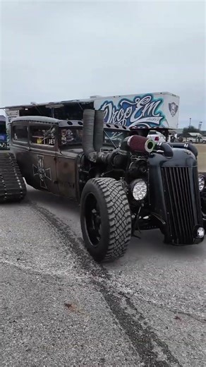 Ford Model A Rat Rod de 1930 impulsado por un motor diésel 5.9 Cummins 5.9L Diesel...