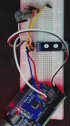OLED Eye That's Afraid of the Dark #oled #arduino #ldr