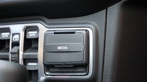 23K views · 129 reactions | Demuestra tus conocimientos y dinos qué vehículo estamos probando | Autocosmos.com | Facebook