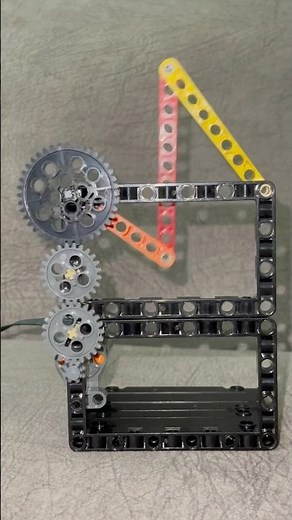 Four Bar Linkage (LEGO Demonstration)