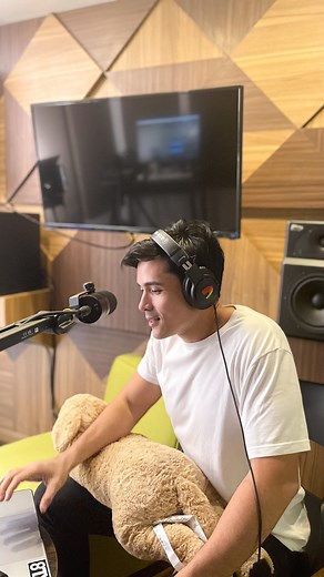 Welcome to XLXL - The Experience Life Podcast with me, your host, Xian Lim! I'm glad to finally announce that our first episode will come out on Monday, December 12 at 6pm. Available on Spotify and iTunes! Let's experience life together. See yah! But in this case...Hear yah! ♠️ | Xian Lim