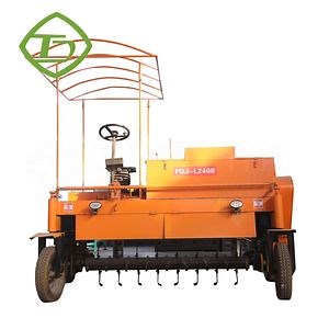[Hot Item] Organic Waste Recycle Compost Turner for Fertilizer Moving Type Compost Turner for Organic Waste