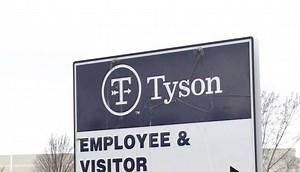 Tyson Foods says its largest US pork plant will reopen Thursday after a major coronavirus outbreak forced the company to shut down the facility two weeks ago. https://cnn.it/3fugFaK | CNN Replay