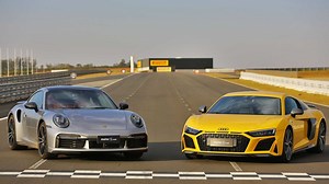 Comparativo Audi R8 vs. Porsche 911 Turbo S: Tradicional alemã