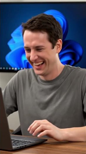 Clipe 1 : Notebook - Turma Da Mei Telefone É O Windows 7 Remake