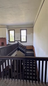 I braved the 103° Alabama summer heat and ticks and briars and chiggers for this one 😊 This isCo-Nita Manor in Uniontown, Alabama | A lady called Johnna