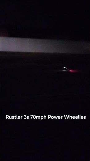 Traxxas Rustler 2wd Hobbywing 3s 70mph Wheelies!