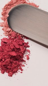 110 reactions · 7 comments | Drop a 勺 if you’re team powder blush Our Powder Blush is formulated to create soft, buildable color with a lightweight, silky feel  #Revlon #blush #powder #affordablemakeup | Revlon | Facebook