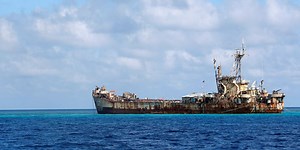 China, a U.S. Ally and the Fight Over an Old Rusty Ship