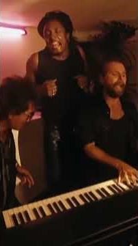The Rolling Stones Backstage – Tumbling Dice, 1995
