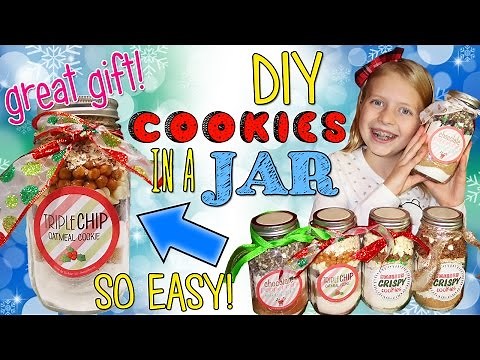 DIY Cookies in a Mason Jar || SUPER EASY Gift Idea