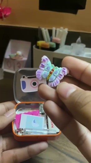 Making an altoid wallet🌷🤌 #aesthetic #diy