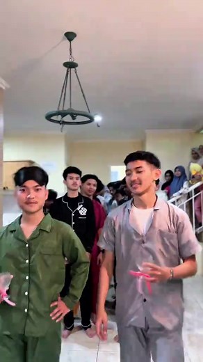 Pajama Party Outfit Check: Stylish Looks for Fun Nights