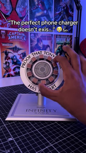 I’m obsessed with my arc reactor charger 😭🦾 #ironman #tonystark #marvel