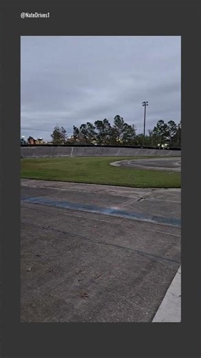 #traxxas Link in bio to see why Traxxas is a MUST-HAVE! 🎅🚗