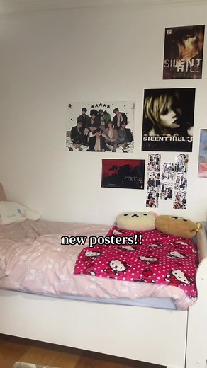 Bedroom Makeover: New Horror Game Posters Added!