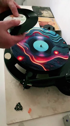 When Doves Cry: Prince's Influential 1984 Single