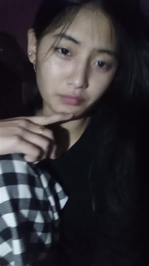 cas on background hell yeha😝