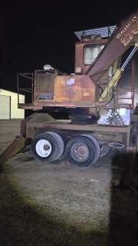 Barko 275A Knuckleboom log loader