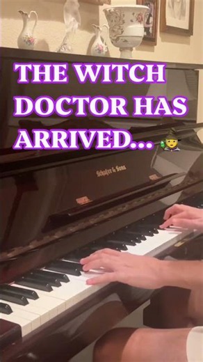 Witch Doctor on Piano 🧙 ♂️🎹 Alvin & the Chipmunks Halloween 2026 #Shorts