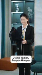 598K views · 17K reactions | Kisah cinta yang penuh lika-liku dan tantangan. Saksikan bagaimana mereka berjuang untuk cinta mereka di tengah badai kehidupan. Siapkan tisu!  : #SampanHadapan #DramaIndonesia #Romance #Cinta #KisahCinta #DramaBaru #Melodrama #FYP #Viral #Romantis | Ratna Aulia | Facebook