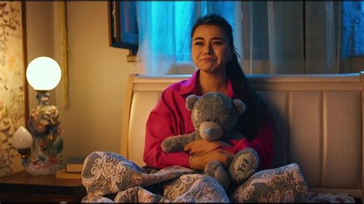 Azoda - Sog'inasan (Official Music Video)