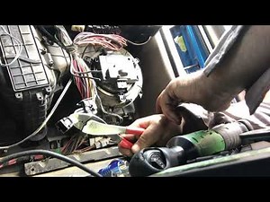 Diagnose Repair and Replace Freightliner Cascadia Cab Blower Motor