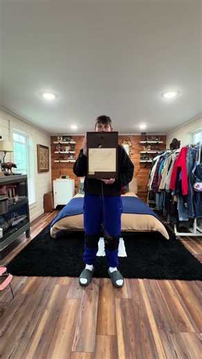 A very cool Mechtronics Corp. Planters Clock, a promo item sold through seed and hardware catalogs in the 70’s. I found this at a yard sale, under a table. I didn’t know if the clock worked & didn’t test it. It has the look. & sometimes the functionality of a vintage item is just a bonus. It was coming home with me regardless. After a lot of cleaning & little tinkering - she works :)) Big bonus. (copied n pasted from another site) - The lower dial rotates once per year and tells you when to plan