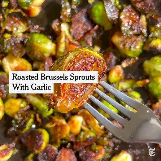 Behold, one of our all-time most popular side dishes: roasted brussels sprouts with garlic. It has more than 8,000 ⭐⭐⭐⭐⭐ reviews and comes together in 45 minutes. https://nyti.ms/3EFEkUF | The New York Times