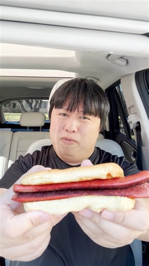 12K views · 203 reactions | Trying Shake Shack for a Food Review! How does it taste? #shakeshack #fastfood #fastfoodreview #fastfoodlife #mukbang #mukbangeatingshow #foodreview #foodcritic #waynedang | Wayne Dang | Facebook