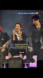 Because of the rain J-hope sang 'Chicken Noodle Soup' in Toronto😁 #btsworldtour2026 #btsintoronto