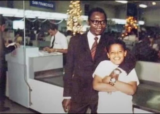 Moments In History on Instagram: "Barack Obama Sr. and his son. This was the only time he ever met him. 1971"