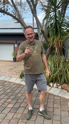 Ek soek 'n bietjie input en inspirasie vir my nuwe album... Laat ek hoor! | Robbie Wessels