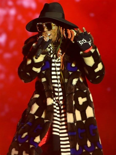 Lil Wayne - Phone Home