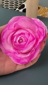 175K views · 539 reactions | Beautiful Paper Flowers! | Crafty Panda | Facebook