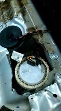 Fuel pump replacement on a 2004 Jaguar X-Type