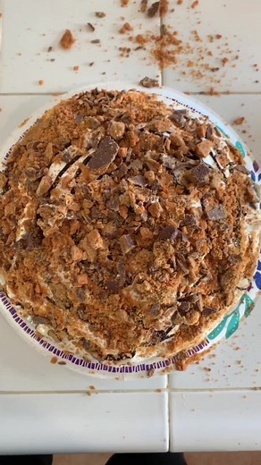 Delicious Ice Cream Pie Recipe for Easy Dessert Making