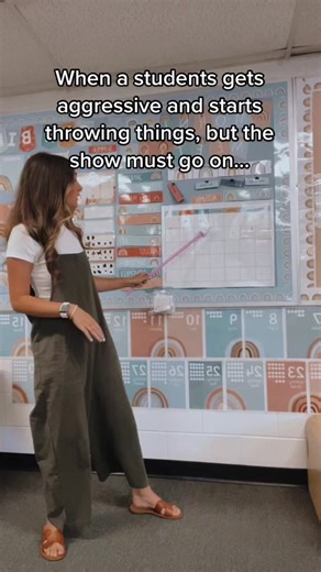 Teacher Outfit Ideas: Stylish Jumpsuit and T-shirt Pairings