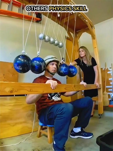 Normal skill vs King of Physics skills 🤯#trollface #shorts