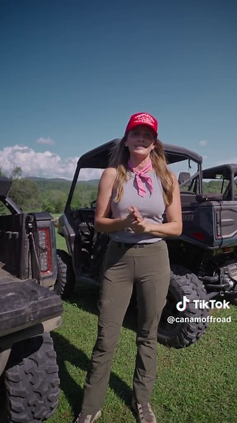 Can-Am Defender HD11: Updated Cargo Bed Features