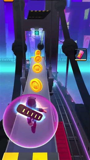 Slide & smile—join the endless run 😊