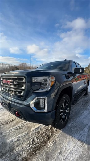 William Kolenda on Instagram: "New prerunner build! This time went with the GMC Sierra AT4. Gonna turn this thing into a fun ripper with @bajakits complete prerunner kit, along with many other sick components. Stoked to get into the shop and turn this thing into something sick, more to come soon 👀 #bajakits #bucketbros"