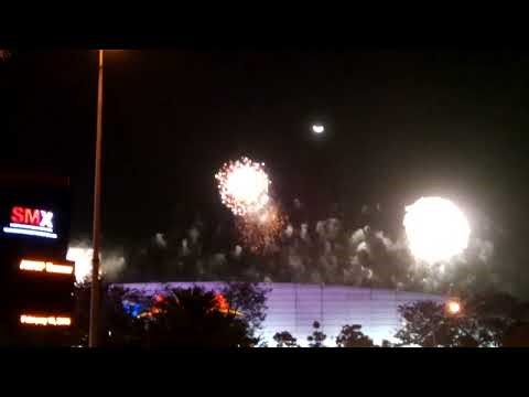 Intense fireworks of SM Mall of Asia that you'll enjoy watching