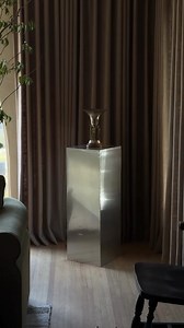 20K views · 232 reactions | You absolutely could find this pedestal in the store BUT for a hefty price tag!! Here’s a DIY version I created for under $150, who needs the tutorial because it’s shockingly easy?! #diy #diyhack #lonefoxhome | Lone Fox | Facebook