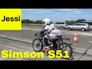 Simson S51 Drag Race: 82 km/h Top Speed with Tuned Engine - Watch the Quarter Mile Race! #Simson