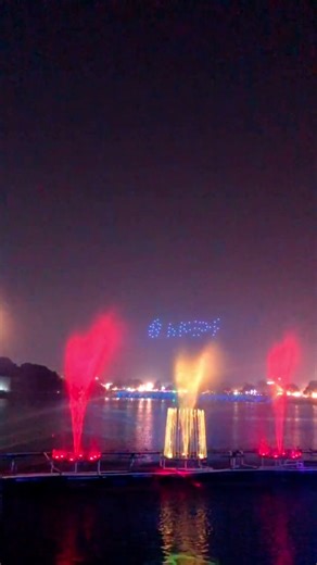 Floating Musical Fountain Experts! #waterfountain #musicalfountain #shorts @dhyanitechnologies