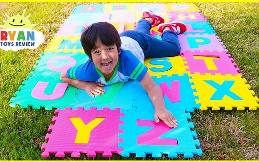 『油管播放量破亿！超火儿童博主Ryan』跟Ryan一起认识26个字母，一起唱歌跳舞吧！ABC phonics + More Kids Songs